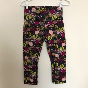Lululemon Cropped Floral Legging